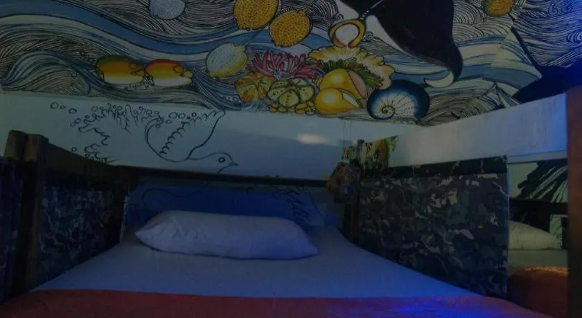 Peacock Hostel Ko Lanta