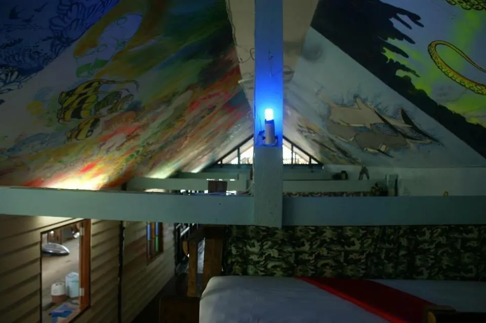 Peacock Hostel Ko Lanta