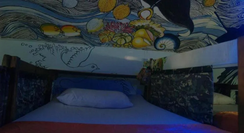 Peacock Hostel Ko Lanta